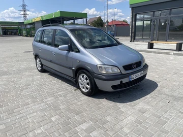 Авто Opel Zafira 2004 № 8489927