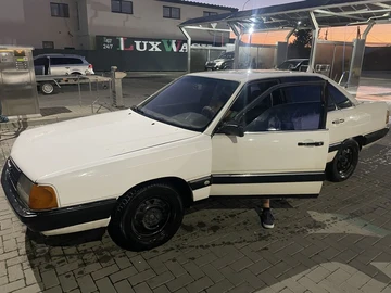 Авто Audi 100 1987 № 8489931
