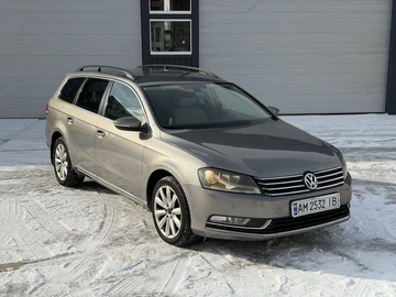 Авто Volkswagen Passat Variant 2012 № 8490021