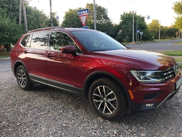 Авто Volkswagen Tiguan 2018 № 8490117