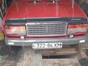 Авто ВАЗ 2107 1988 № 8490122