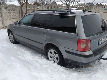 Авто Volkswagen Passat Sedan 2003 № 8490159