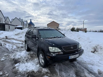 Авто Lexus Rx Серія 2001 № 8490237