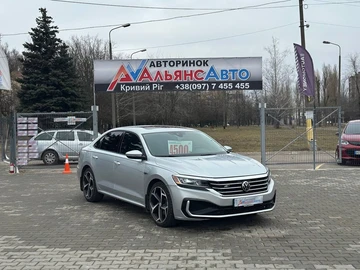 Авто Volkswagen Passat Sedan 2019 № 8490261
