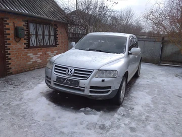 Авто Volkswagen Touareg 2005 № 8490356