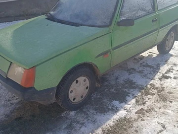 Авто ЗАЗ Таврия 1990 № 8490537