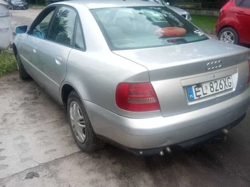 Авто Audi A4 2000 № 8490657