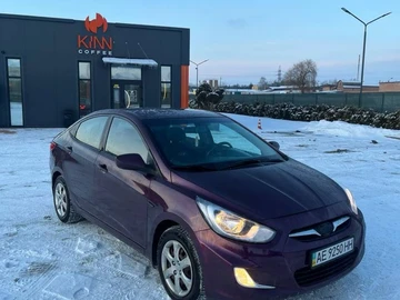 Авто Hyundai Accent 2013 № 8490784