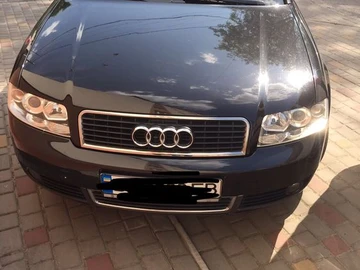 Авто Audi A4 2001 № 8490821