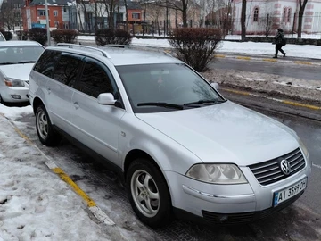 Авто Volkswagen Passat Variant 2001 № 8490857