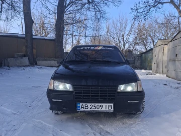 Авто Opel Kadett 1988 № 8490939