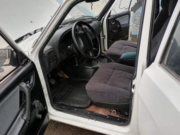 Авто ГАЗ 3110 1999 № 8490961