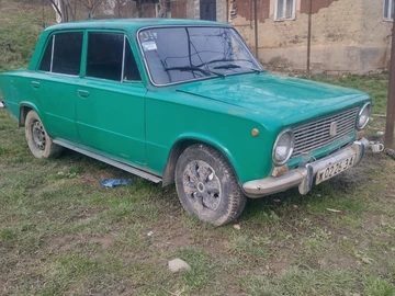 Авто ВАЗ 2101 1975 № 8491120