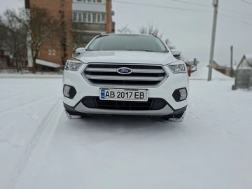 Авто Ford Kuga 2018 № 8491125