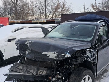 Авто Volkswagen Touareg 2014 № 8491134