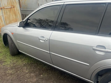 Авто Ford Mondeo 2002 № 8491242