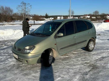 Авто Renault Scenic 2002 № 8491251