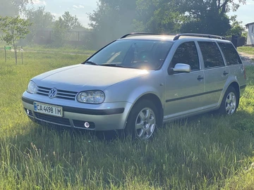 Авто Volkswagen Golf 2000 № 8491405