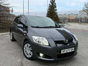 Авто Toyota Auris 2009 № 8491496