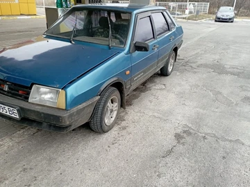 Авто ВАЗ 21099 1999 № 8491542