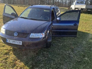 Авто Volkswagen Passat Variant 2000 № 8491581