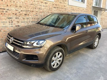 Авто Volkswagen Touareg 2012 № 8491662
