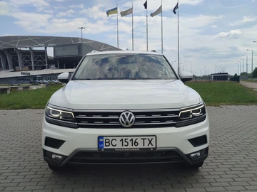 Авто Volkswagen Tiguan 2018 № 8491723