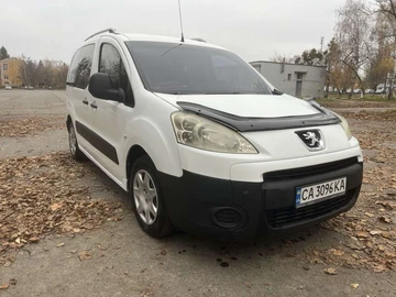 Авто Peugeot Partner 2008 № 8492114