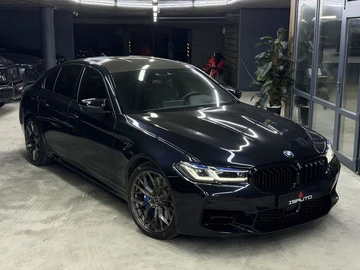 Авто BMW M5 2018 № 8492184