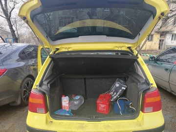 Авто Volkswagen Golf 2003 № 8492191