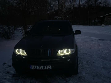 Авто BMW X5 2004 № 8492308