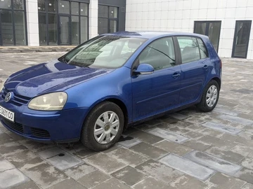 Авто Volkswagen Golf 2004 № 8492384