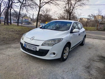 Авто Renault Megane 2010 № 8492393