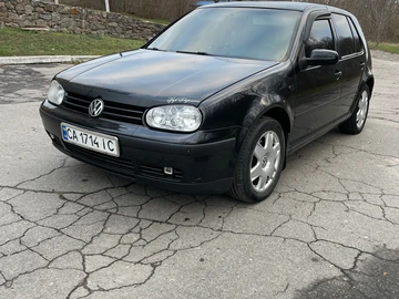 Авто Volkswagen Golf 1999 № 8492670