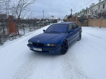 Авто BMW 7 Серия 1995 № 8492834