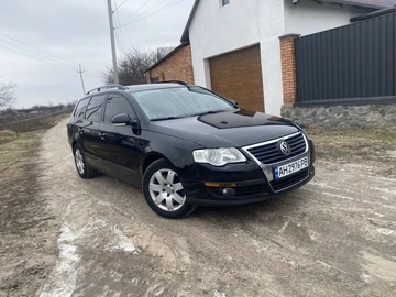 Авто Volkswagen Passat Variant 2010 № 8492906