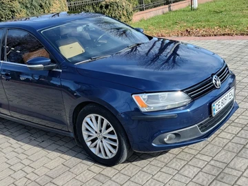 Авто Volkswagen Jetta 2011 № 8493144