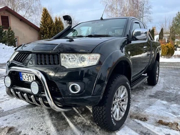 Авто Mitsubishi L 200 2013 № 8493153