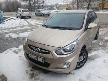 Авто Hyundai Accent 2013 № 8493328