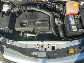 Авто Opel Astra 2005 № 8493332