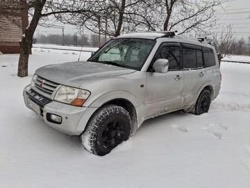 Авто Mitsubishi Pajero 2001 № 8493340