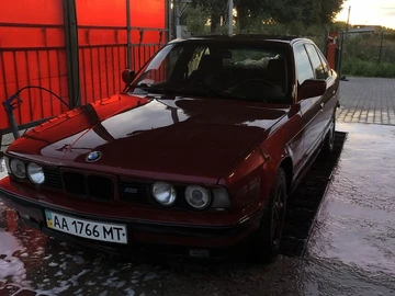 Авто BMW 5 Серия 1989 № 8493498