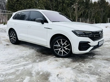 Авто Volkswagen Touareg 2021 № 8493503