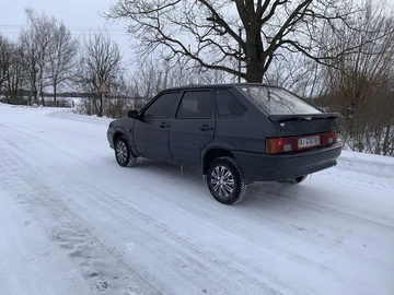 Авто ВАЗ 2109 2002 № 8493510