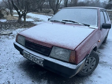 Авто ВАЗ 2109 1991 № 8493617