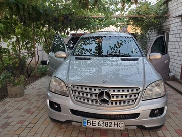 Авто Mercedes Ml Серия 2008 № 8493674
