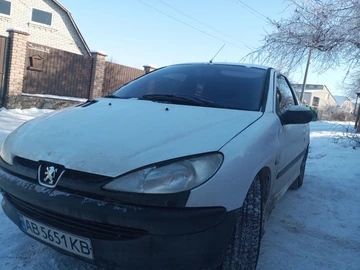 Авто Peugeot 206 2002 № 8493877