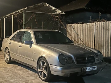 Авто Mercedes 230 1997 № 8493885