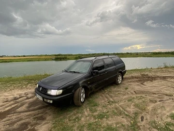 Авто Volkswagen Passat Hatchback 1996 № 8493923