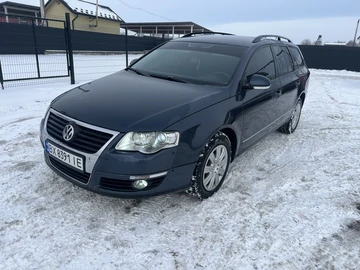 Авто Volkswagen Passat Variant 2005 № 8494157